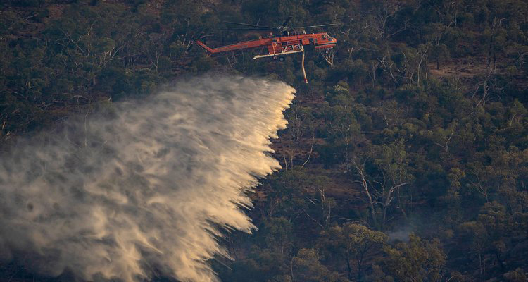Drones hinderen blusvliegtuigen bij bosbrand in Australië