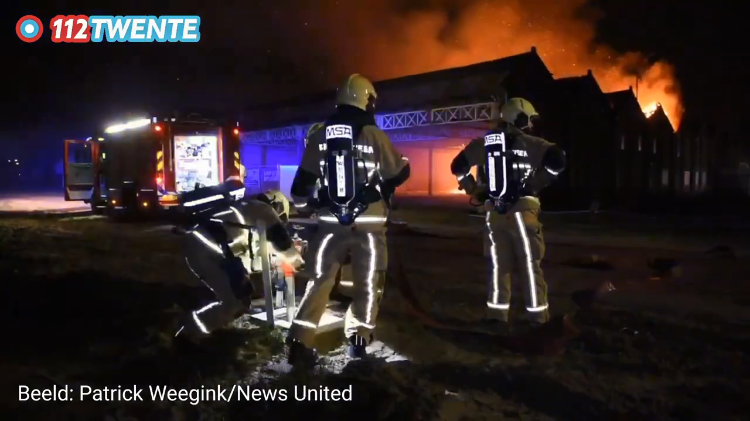 Brandweer zette drone in bij grote brand in Almelo