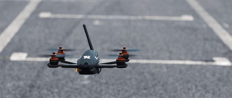 Nissan introduceert GT-R Drone als slimme marketingtruc