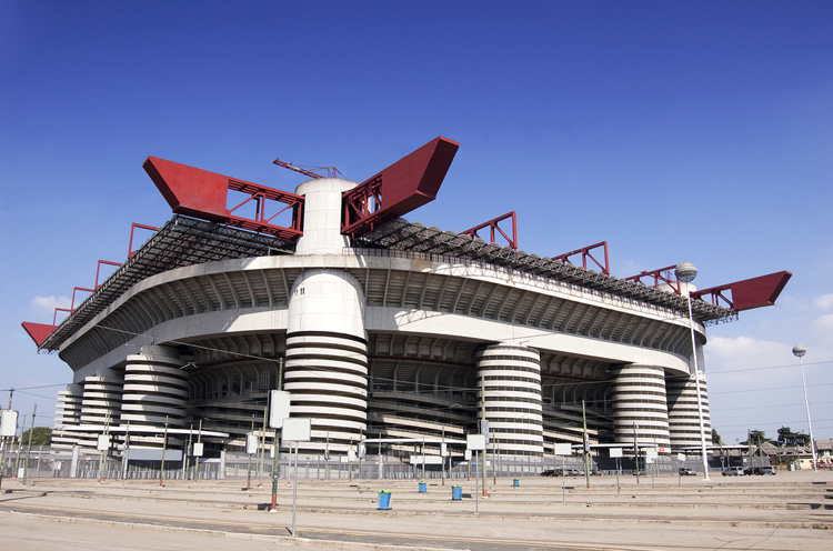 Giuseppe Maezza stadion in Milaan gefilmd met DJI Mavic Pro