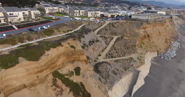 Erosie van Californische kust gefilmd met DJI Mavic Pro